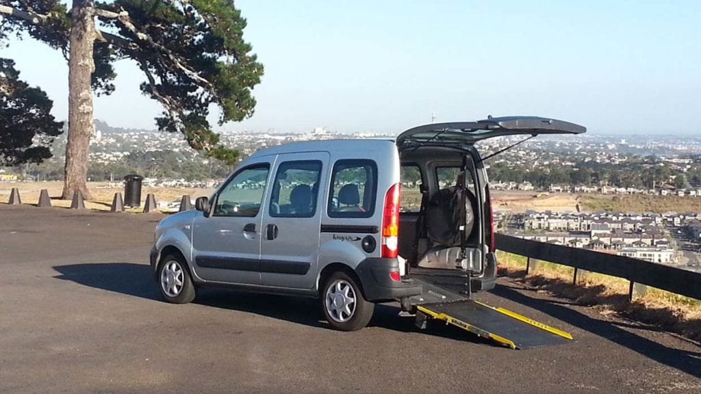 Automatic Wheelchair accessible Renault Kangoo with lowered floor and rear ramp