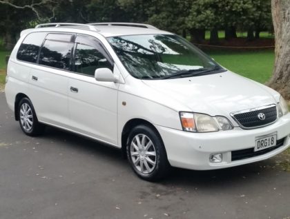 Toyota Gaia with Swing Out Seat, Rear Crane and Radial Hand Controls