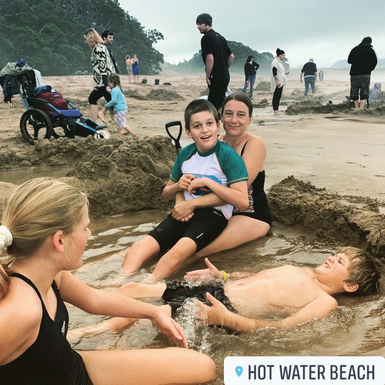 hot water - Hot Water Beach