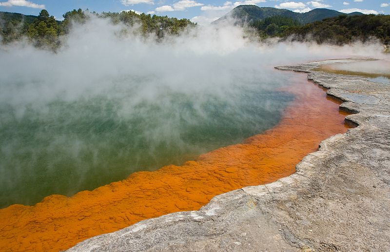 ChampagnePool Wai O Tapu rotated MC - Wai O Tapu Thermal Wonderland