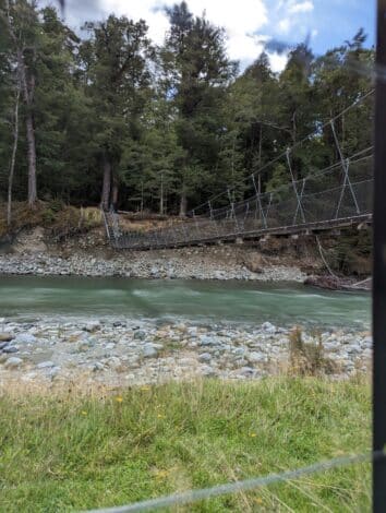 PXL 20230321 014336917.MOTION 01.COVER  354x470 - Ben Clarks Accessible Day Trip around Queenstown