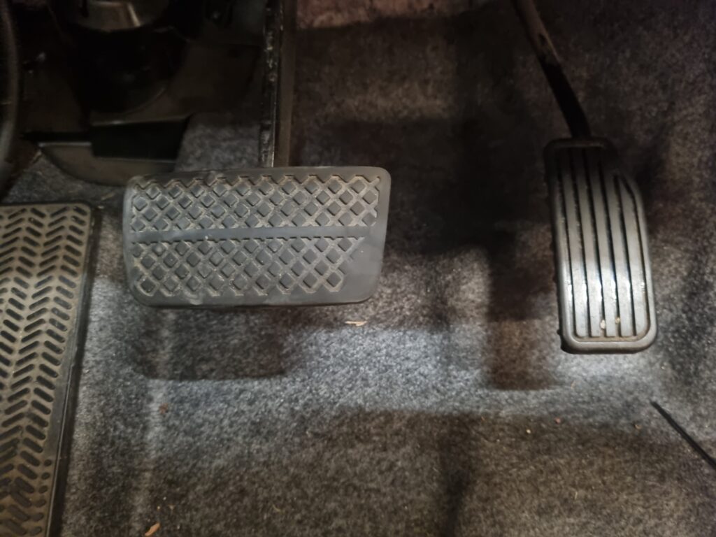 Honda Freed Hybrid with Hand Controls foot accelerator